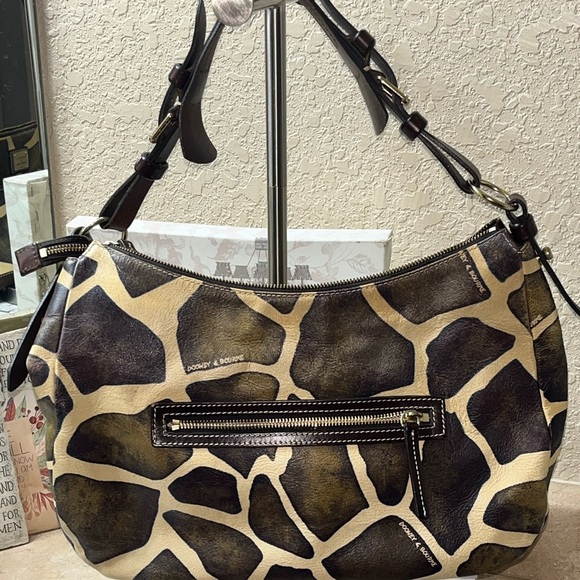 Dooney And Bourke Giraffe Print Handbag - Picture 10 of 16